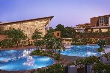 Taj Aravali Resort & Spa Udaipur - Udaipur