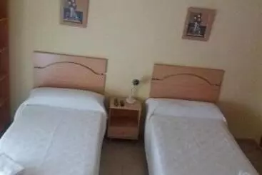 Hostal Jose Luis - Брунете