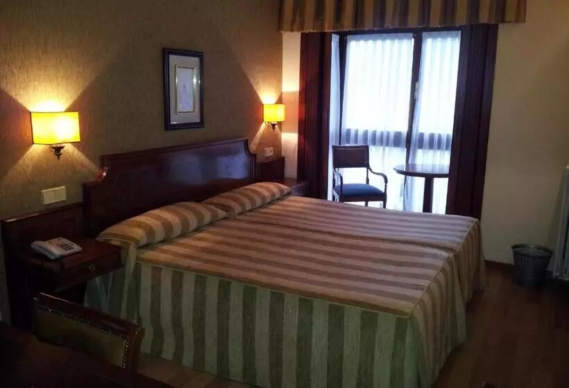 Fotos del hotel Begoña:  8