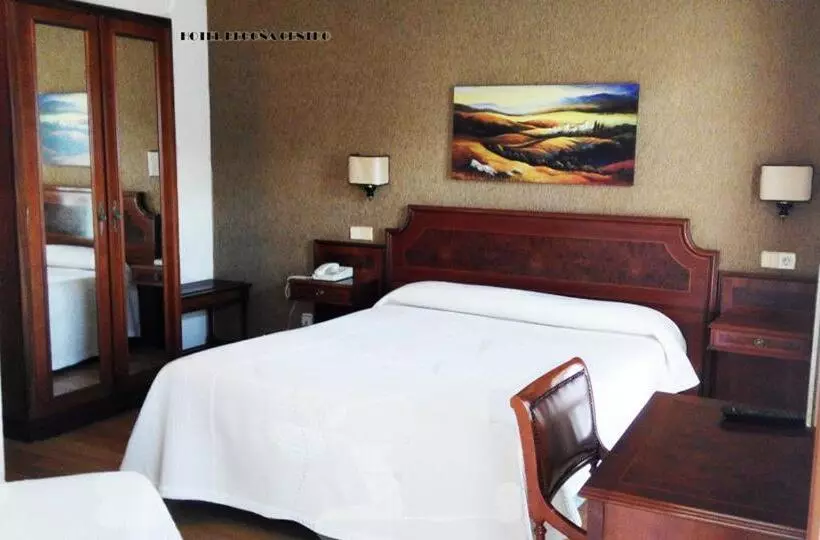 Fotos del hotel Begoña:  16