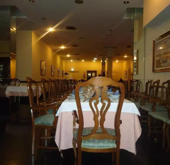 Fotos del hotel Begoña:  3