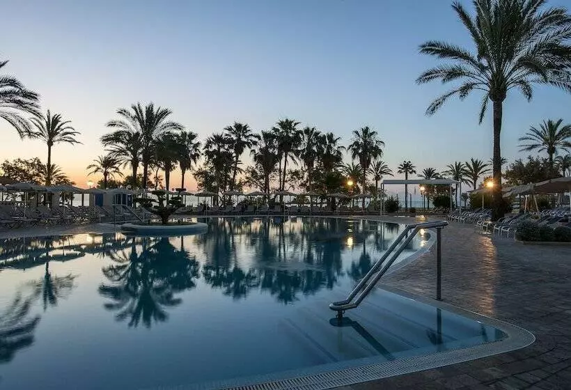 Fotos del hotel Cm Castell De Mar:  12