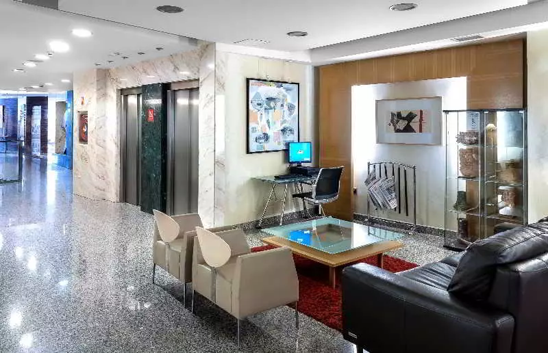 Fotos del hotel Nuevo Torreluz:  3