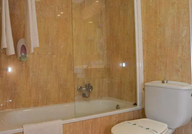 Fotos del hotel Torrejoven:  6