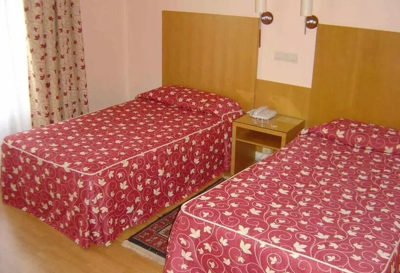 Fotos del hotel Alisa:  12