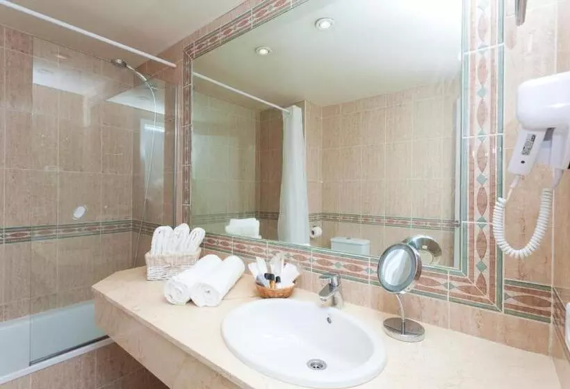 Fotos del hotel FERGUS Style Cala Blanca Suites:  23