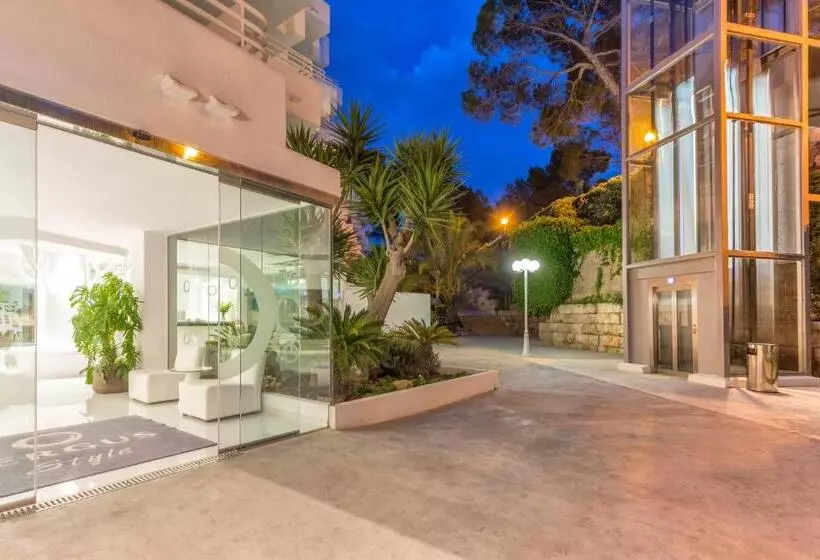 Fotos del hotel FERGUS Style Cala Blanca Suites:  46