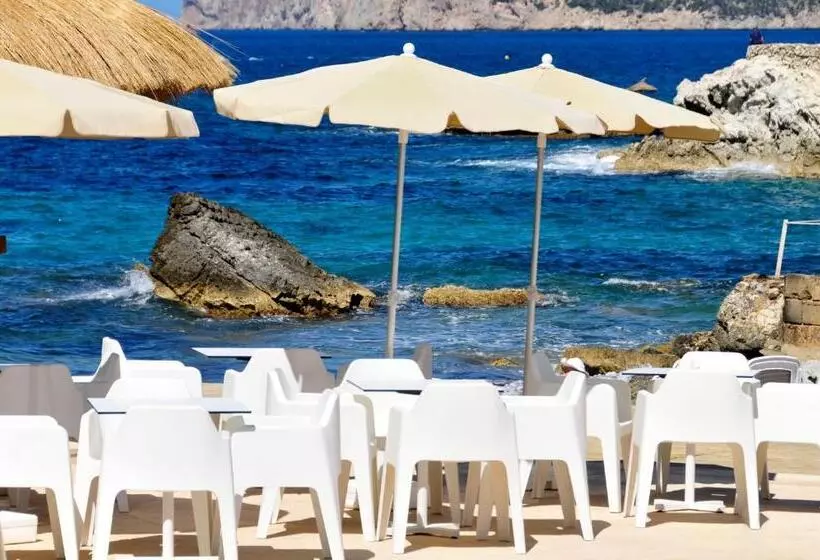 Fotos del hotel FERGUS Style Cala Blanca Suites:  40