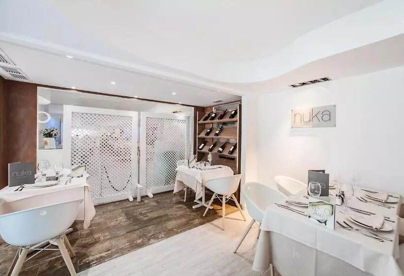 Fotos del hotel FERGUS Style Cala Blanca Suites:  31