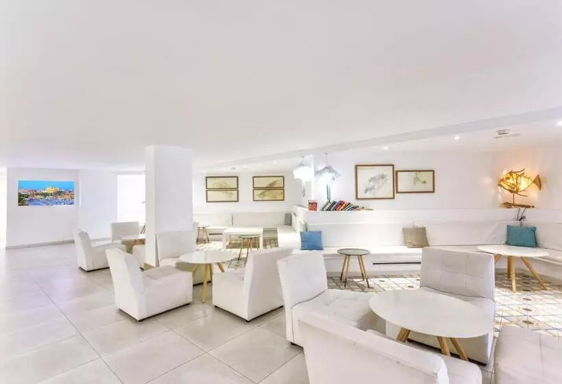 Fotos del hotel FERGUS Style Cala Blanca Suites:  11