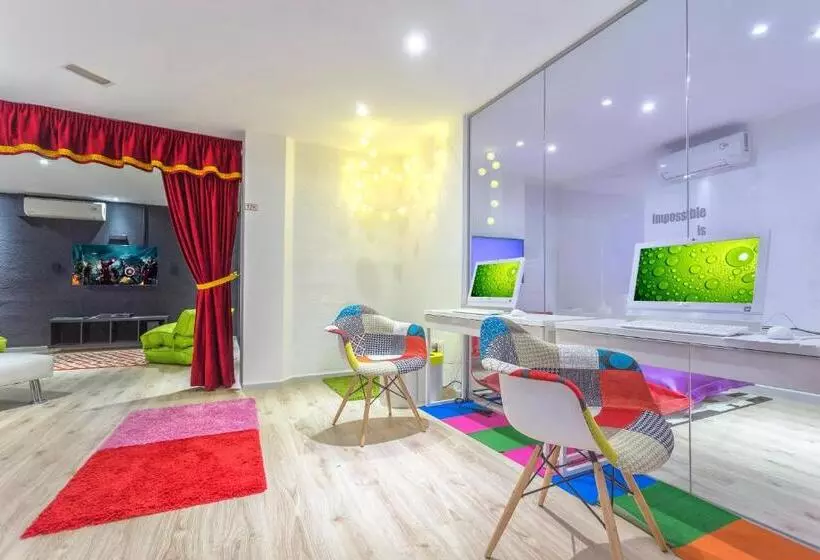 Fotos del hotel FERGUS Style Cala Blanca Suites:  37