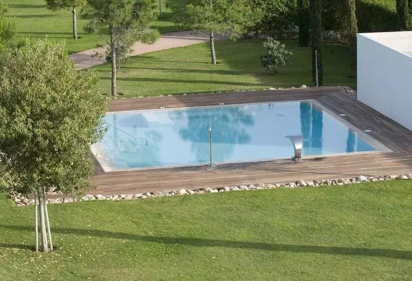 Las Gaviotas Suites Hotel & Spa