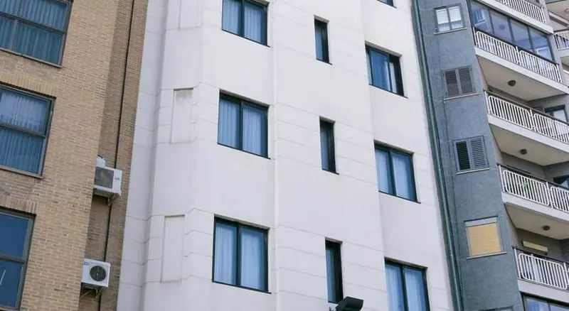 Fotos del hotel Villacarlos:  36