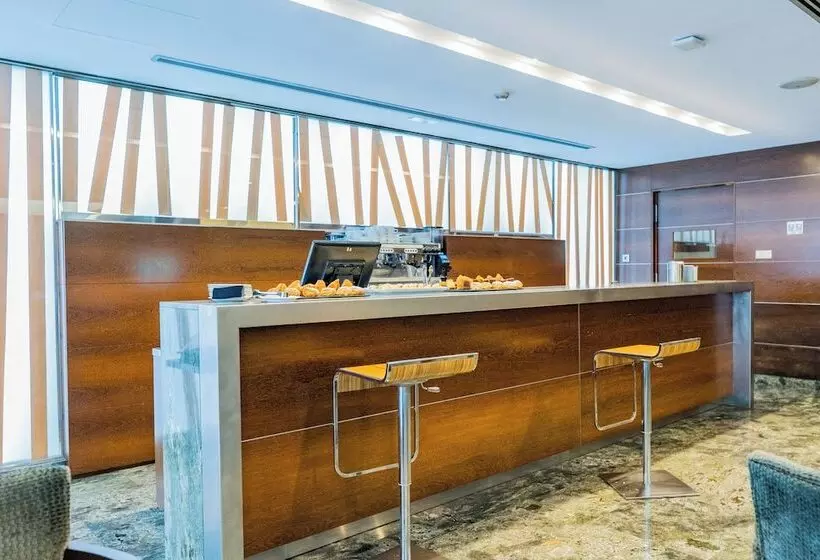 Fotos del hotel Compostela:  4