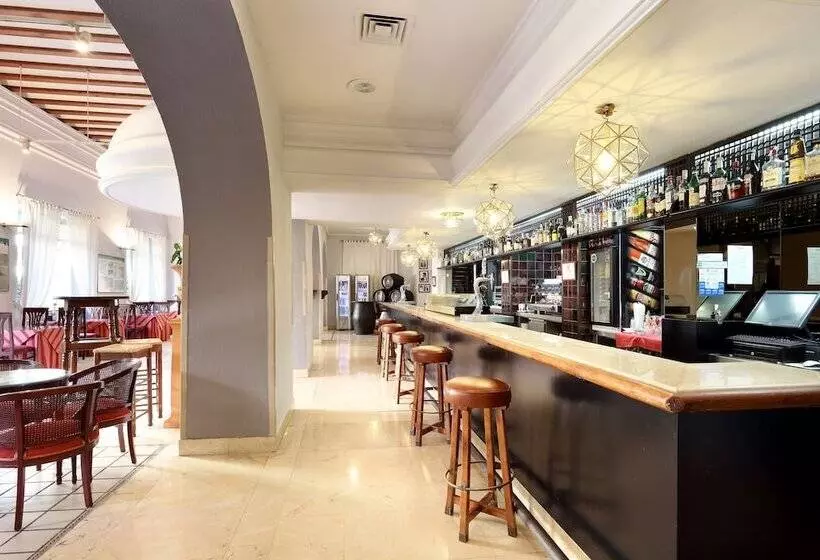 Fotos del hotel Crisol Monasterio De San Miguel:  5