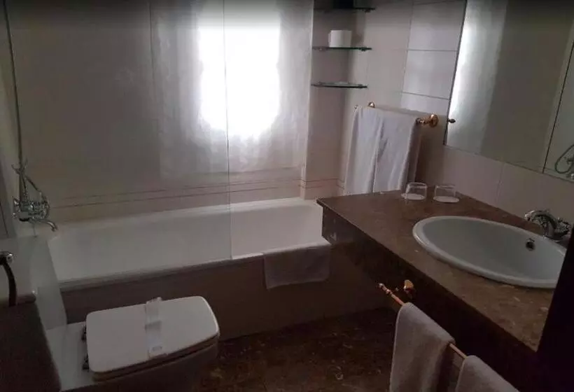 Fotos del hotel Edelweiss:  12