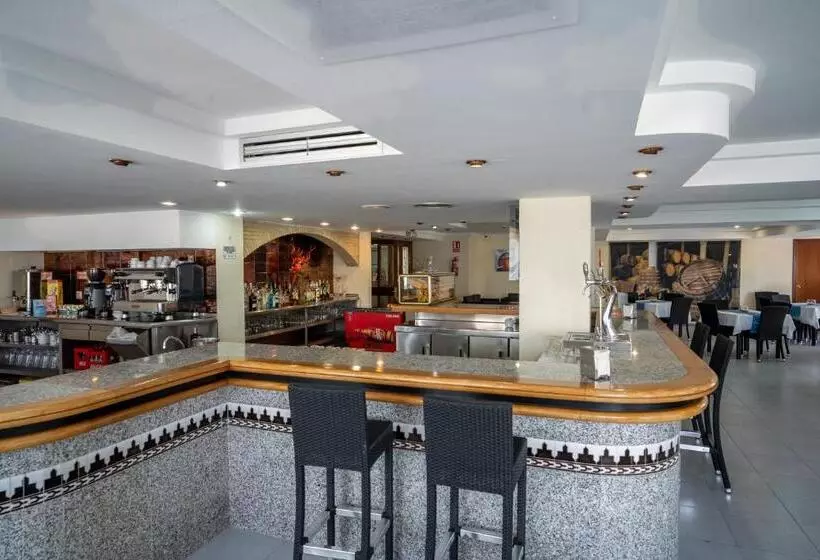 Fotos del hotel Escuela Fuentemar:  7