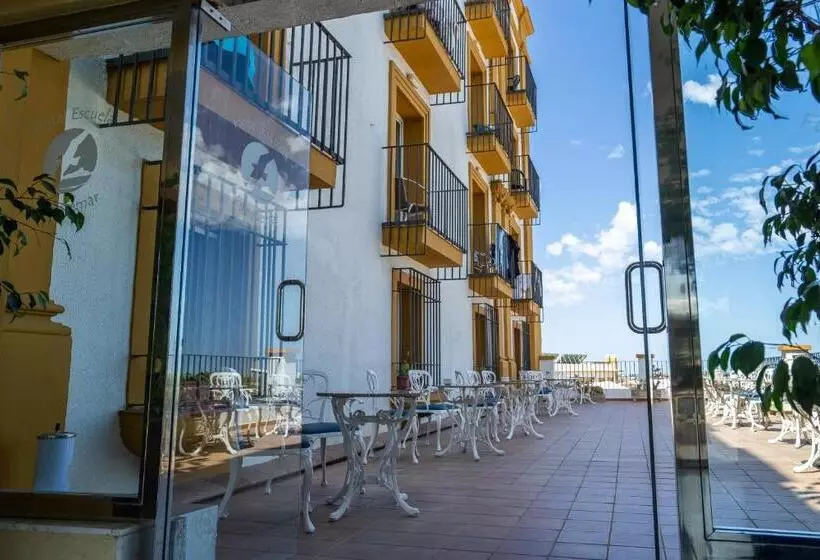 Fotos del hotel Escuela Fuentemar:  25