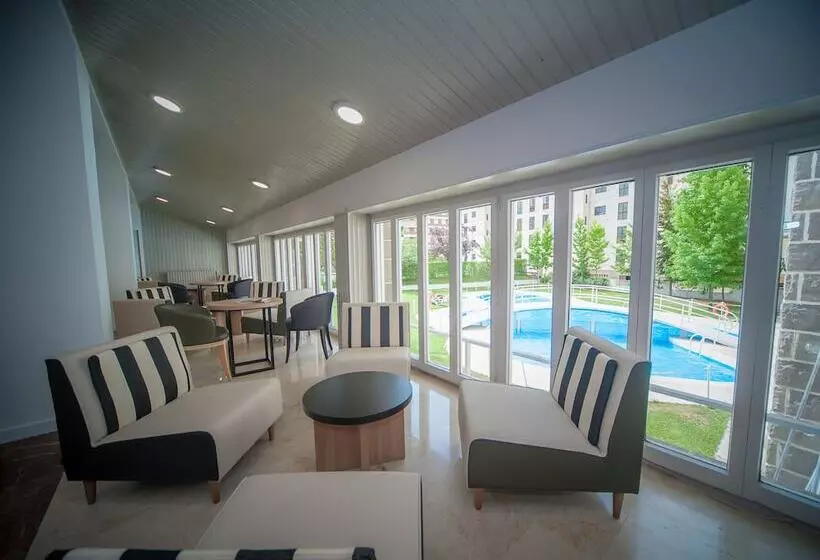 Fotos del hotel Gran Hotel De Jaca:  11