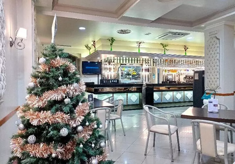 Fotos del hotel Mari Carmen:  5