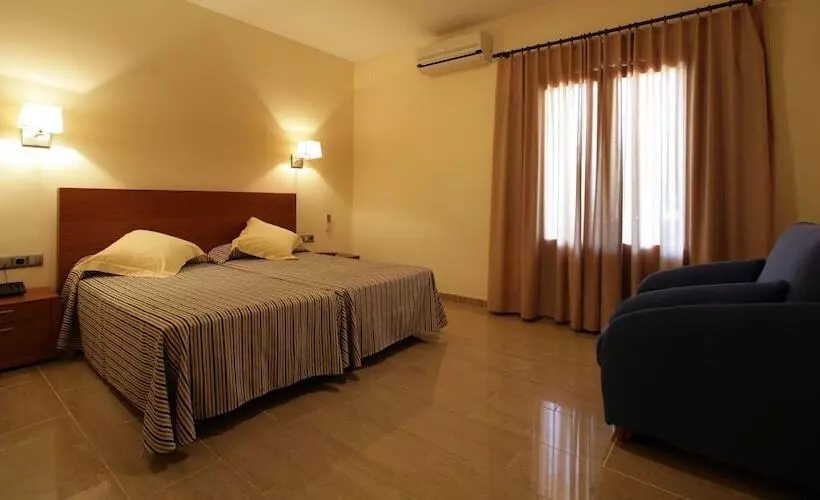 Fotos del hotel Sa Riera:  12