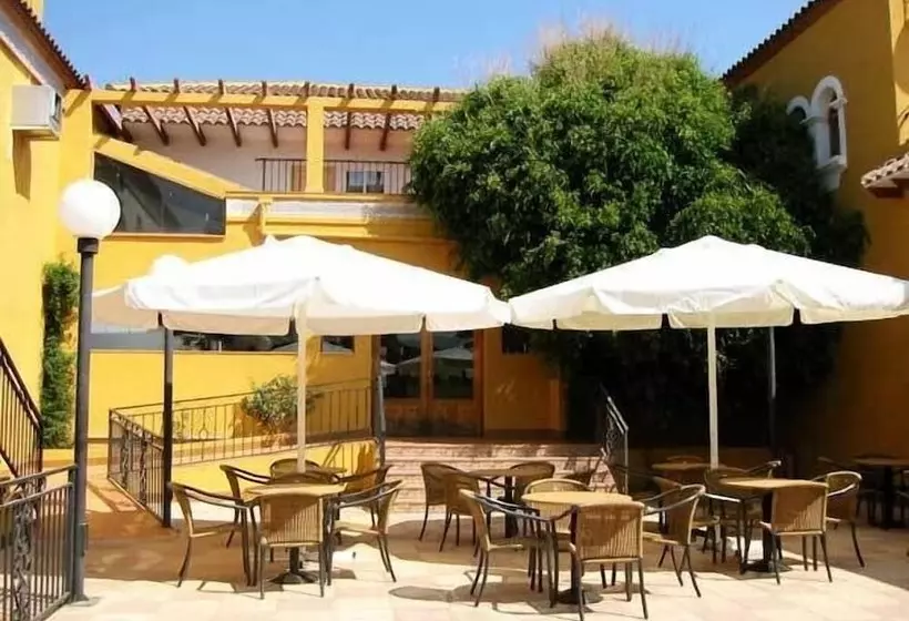 Fotos del hotel Entresierras:  12