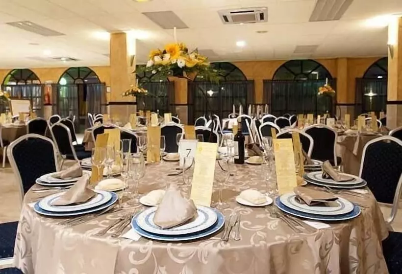 Fotos del hotel Entresierras:  10