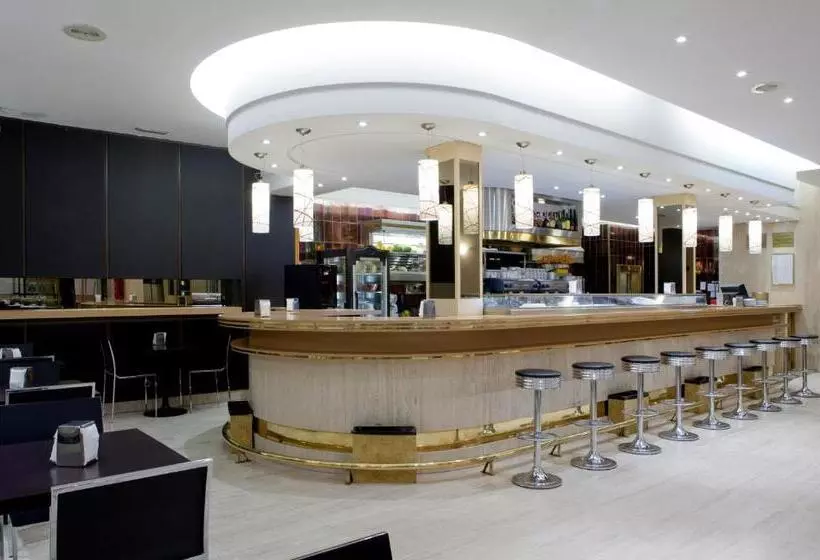 Fotos del hotel Liabeny:  6