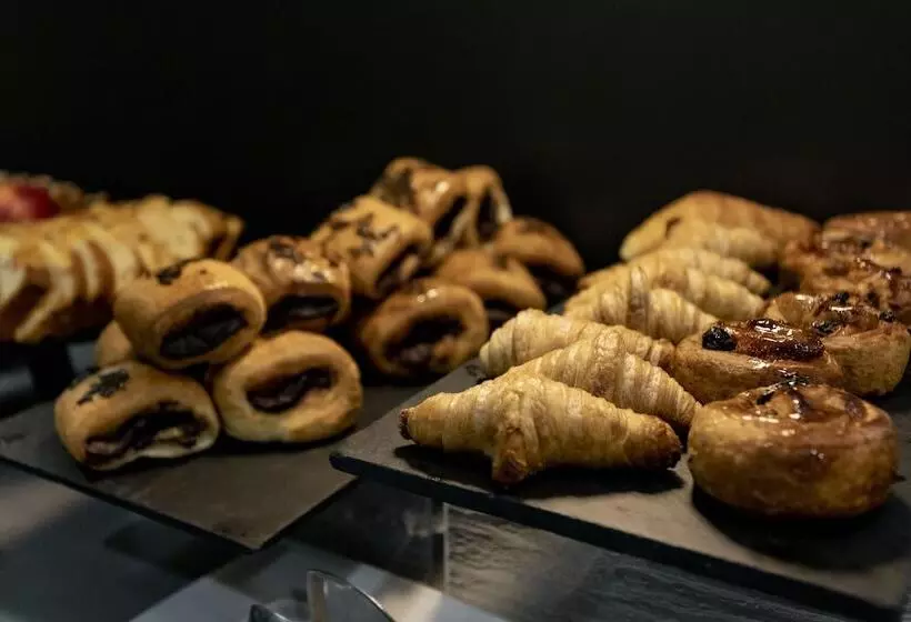 Fotos del hotel Petit Palace Cliper-gran Vía:  9