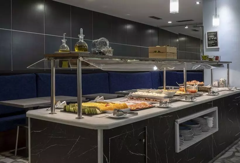Fotos del hotel Petit Palace Cliper-gran Vía:  3