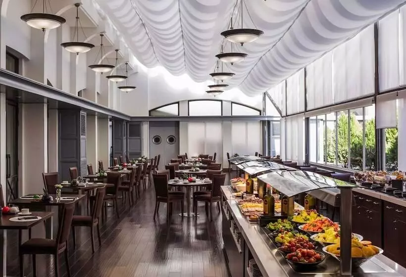 Fotos del hotel Pullman Madrid Airport & Feria:  8