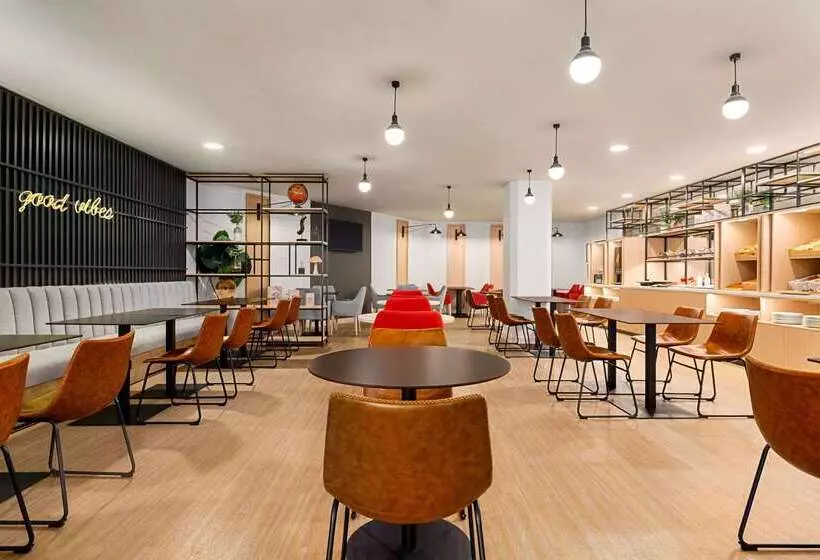 Fotos del hotel Ramada By Wyndham Madrid Tres Cantos:  14