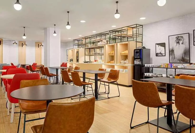 Fotos del hotel Ramada By Wyndham Madrid Tres Cantos:  4