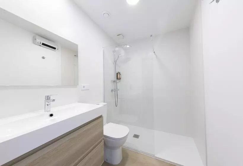 Fotos del hotel Rotilio:  16