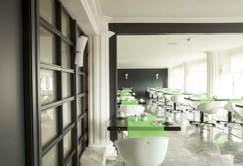 Fotos del hotel Hotel Condes de Urgel:  2