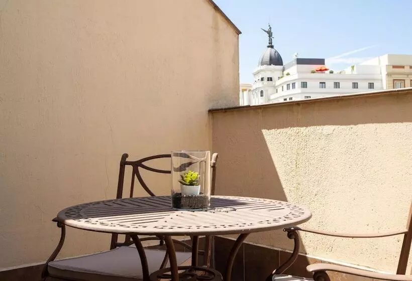 Fotos del hotel Sterling:  13