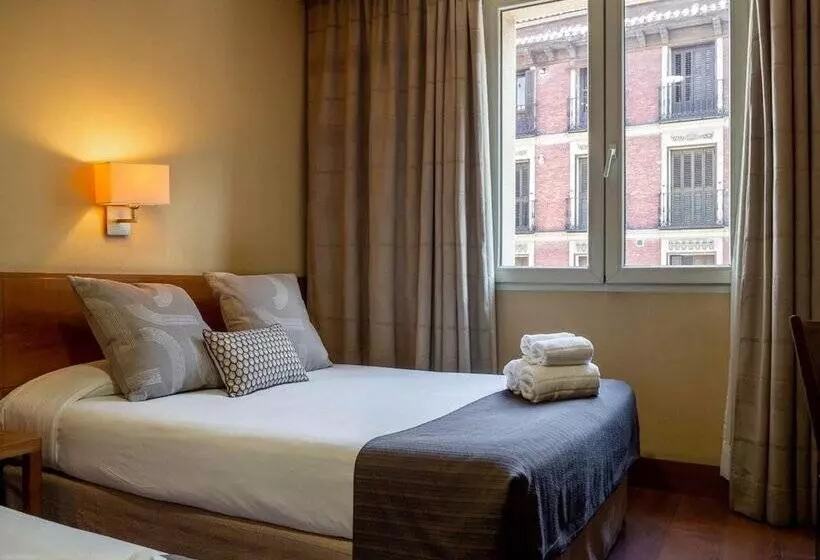 Fotos del hotel Sterling:  19