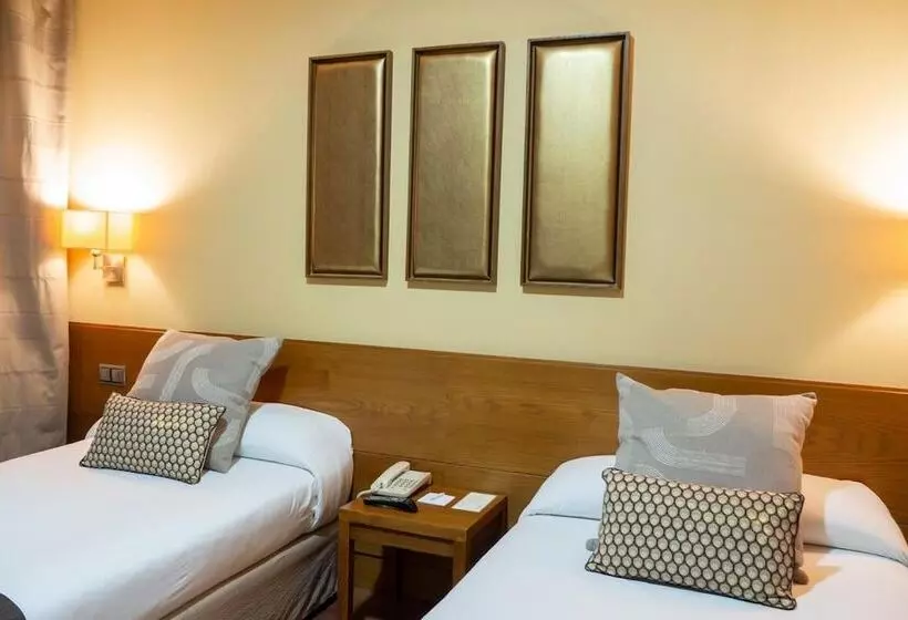 Fotos del hotel Sterling:  7