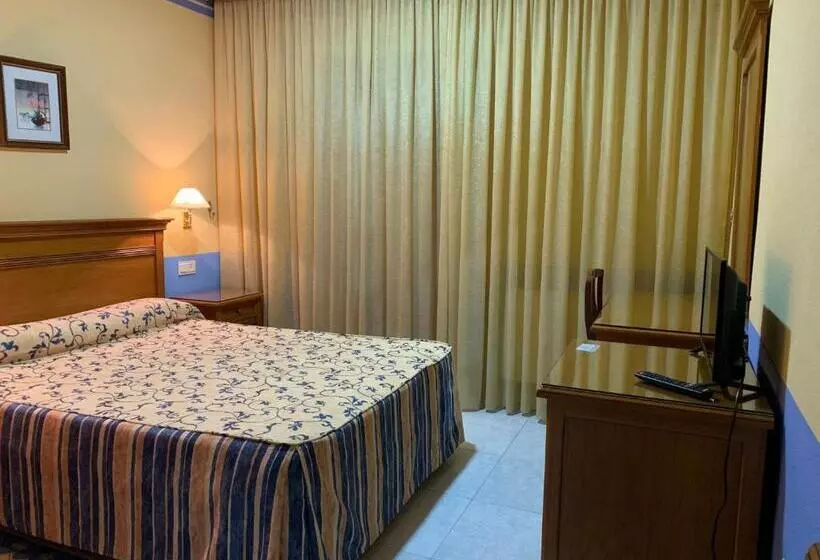 Fotos del hotel La Sierra:  25