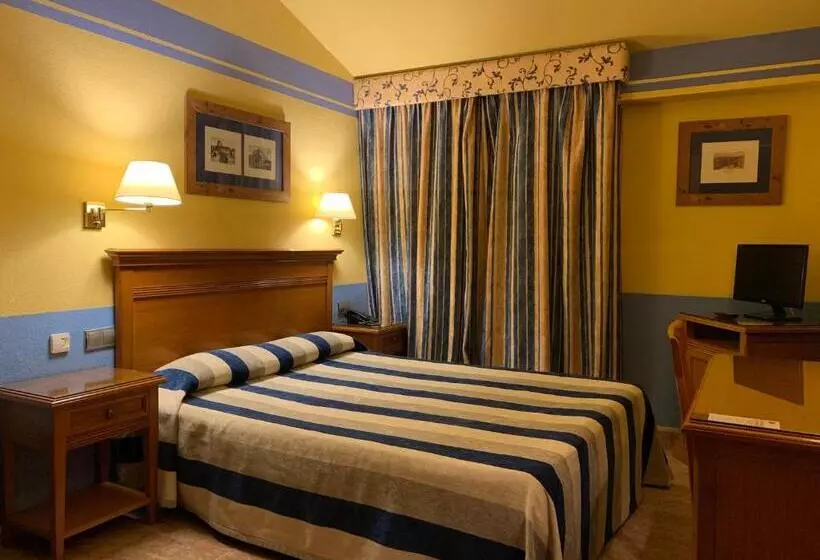 Fotos del hotel La Sierra:  11