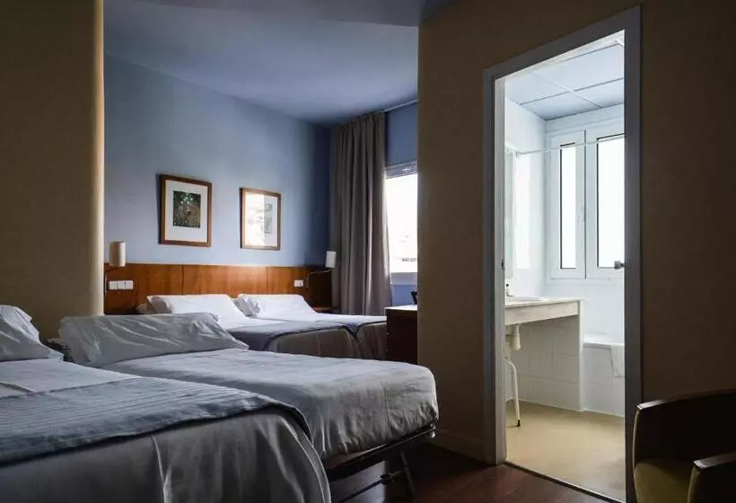 Fotos del hotel Nuria:  17