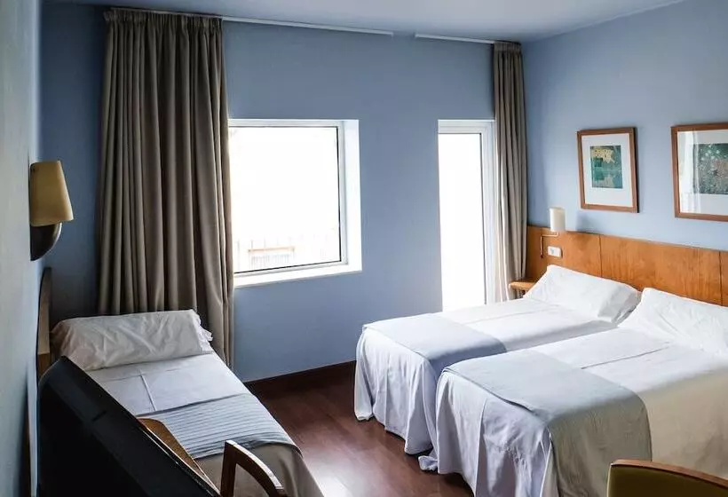 Fotos del hotel Nuria:  7