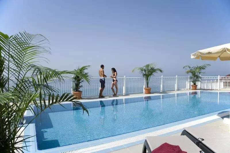 Fotos del hotel Perla Marina:  11