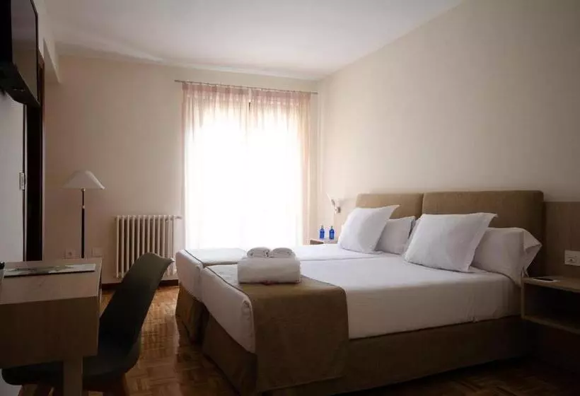 Fotos del hotel Puerta Ciudad Rodrigo:  14