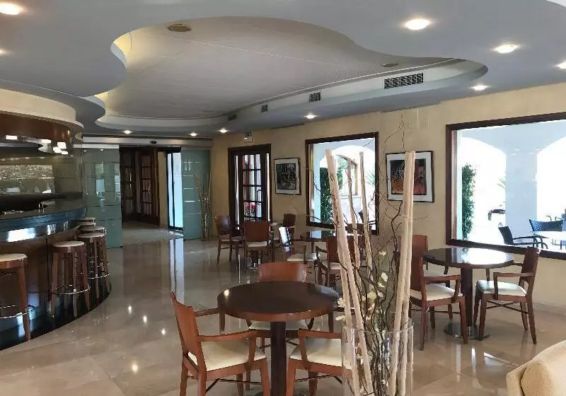 Fotos del hotel Restaurant Bon Retorn:  12