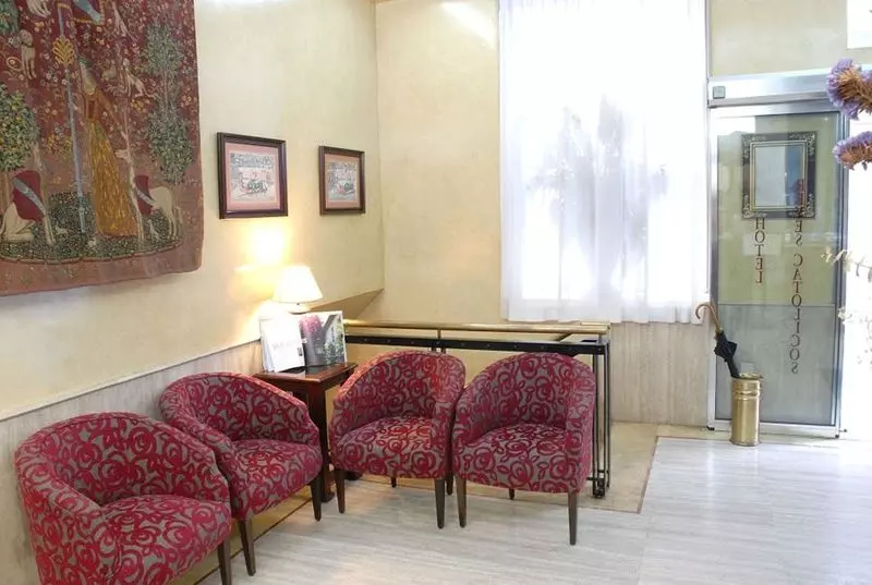 Fotos del hotel Reyes Católicos:  2