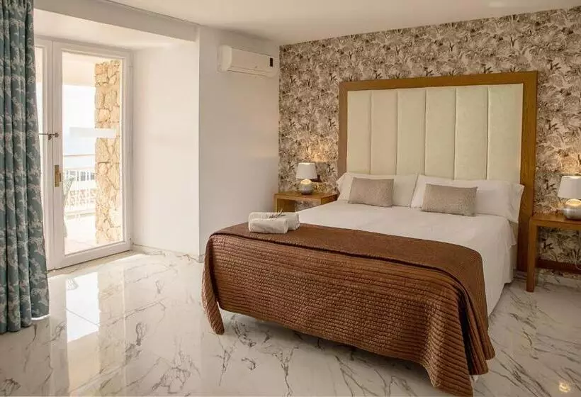 Fotos del hotel Roger De Flor Seleqtta:  5