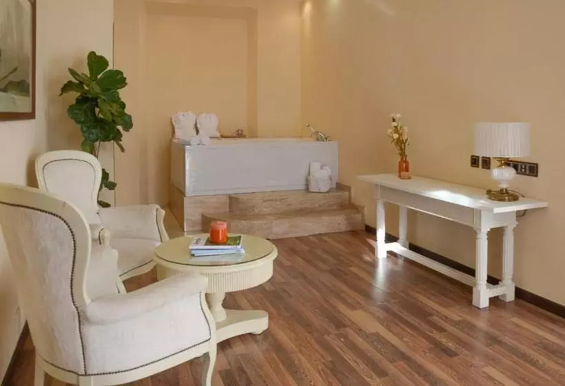 Fotos del hotel Roger De Flor Seleqtta:  25