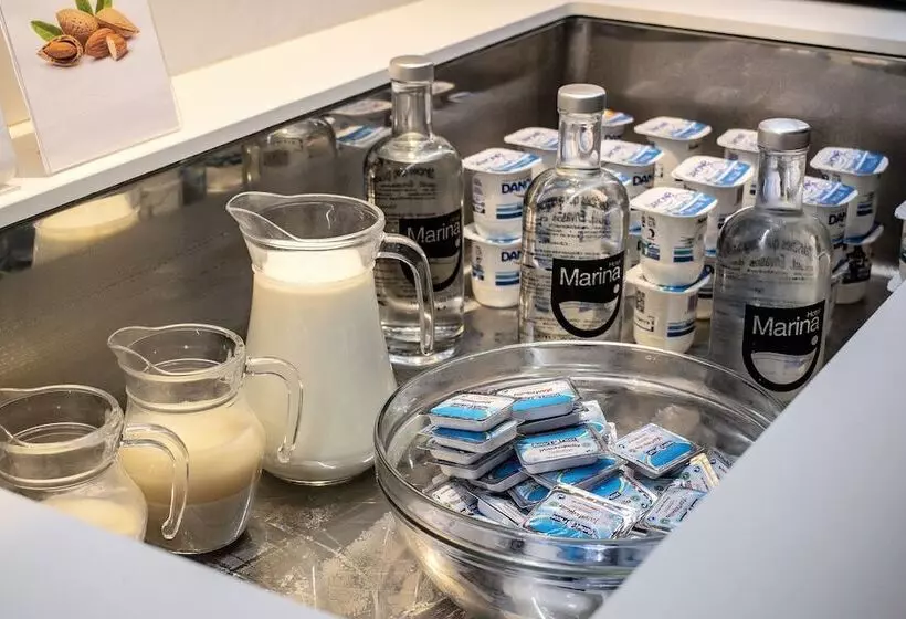 Fotos del hotel Marina:  4