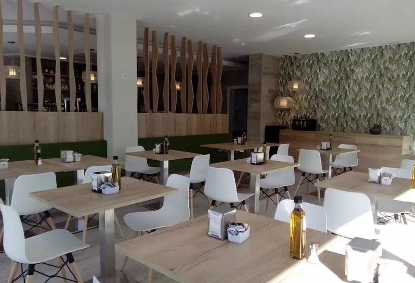 Fotos del hotel Abril:  7